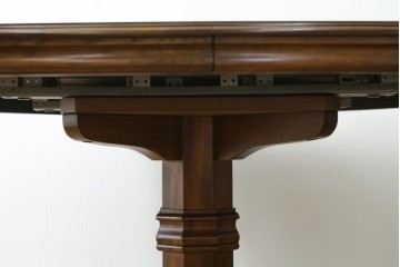 中古　美品　DREXEL HERITAGE(ドレクセルヘリテイジ)　Grand Villa(グランドヴィラ)　上品なデザインのダイニングテーブル　定価約60万円　(R-064375)
