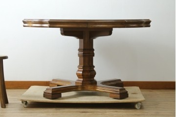 中古　美品　DREXEL HERITAGE(ドレクセルヘリテイジ)　Grand Villa(グランドヴィラ)　上品なデザインのダイニングテーブル　定価約60万円　(R-064375)