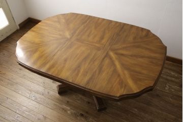 中古　美品　DREXEL HERITAGE(ドレクセルヘリテイジ)　Grand Villa(グランドヴィラ)　上品なデザインのダイニングテーブル(エクステンションテーブル、拡張式テーブル、食卓、2人掛け、4人掛け、6人掛け)(定価約60万円)(R-064375)