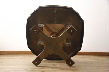 中古　美品　DREXEL HERITAGE(ドレクセルヘリテイジ)　Grand Villa(グランドヴィラ)　上品なデザインのダイニングテーブル(エクステンションテーブル、拡張式テーブル、食卓、2人掛け、4人掛け、6人掛け)(定価約60万円)(R-064375)