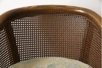 中古　美品　DREXEL HERITAGE(ドレクセルヘリテイジ)　くつろぎの時間を演出するキャスター付きアームチェア(椅子、イス、ダイニングチェア)(R-064376)
