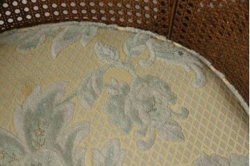 中古　美品　DREXEL HERITAGE(ドレクセルヘリテイジ)　くつろぎの時間を演出するキャスター付きアームチェア(椅子、イス、ダイニングチェア)(R-064376)