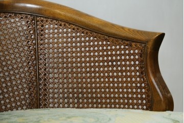 中古　美品　DREXEL HERITAGE(ドレクセルヘリテイジ)　くつろぎの時間を演出するキャスター付きアームチェア　(R-064377)
