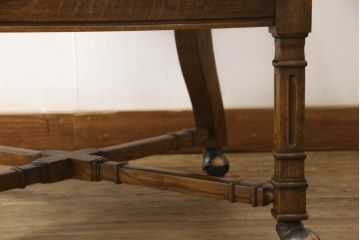 中古　美品　DREXEL HERITAGE(ドレクセルヘリテイジ)　くつろぎの時間を演出するキャスター付きアームチェア(椅子、イス、ダイニングチェア)(R-064378)