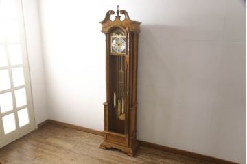 中古　最高級!!　マルマンコレクション　曲線デザインの彫刻が美しい!!クラシカルな空間を演出する象嵌入りホールクロック(柱時計、振り子時計、ディスプレイ)(定価約115万円)(R-064382)
