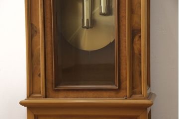 中古　最高級!!　マルマンコレクション　曲線デザインの彫刻が美しい!!クラシカルな空間を演出する象嵌入りホールクロック(柱時計、振り子時計、ディスプレイ)(定価約115万円)(R-064382)