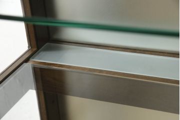 中古　美品　カリモク家具(karimoku)　domani(ドマーニ)　QUEENS　LIFE(クイーンズライフ)　洗練されたデザインが美しいキュリオケース(飾り棚、ガラスケース、ショーケース、キャビネット)(定価約40万円)(R-064386)