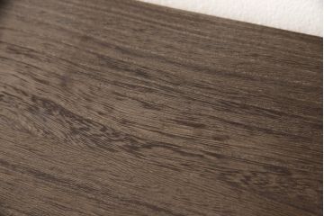 中古　美品　起立木工製　焼桐　味わい深い木肌が魅力の総桐箪笥(整理箪笥、総桐たんす、引き出し、サイドチェスト)(R-064453)