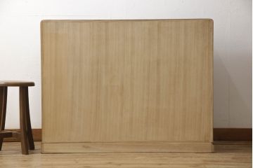 中古　美品　起立木工製　焼桐　味わい深い木肌が魅力の総桐箪笥(整理箪笥、総桐たんす、引き出し、サイドチェスト)(R-064453)