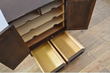 和製ビンテージ　民芸家具　こだわりの空間づくりに活躍するレコードケース(収納棚、戸棚、キャビネット、ヴィンテージ)(R-064465)