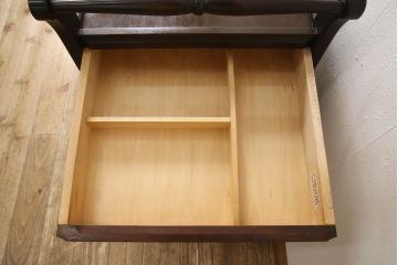 和製ビンテージ　希少!　絶版品　北海道民芸家具　クラシカルな佇まいが目を引くキャスターワゴン(キッチンワゴン、トロリーワゴン、ヴィンテージ)(R-064470)