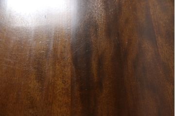 中古　九州民芸家具　洗練されたデザインが魅力的なダイニングテーブル(食卓、2人掛け、4人掛け、作業台)(R-064487)