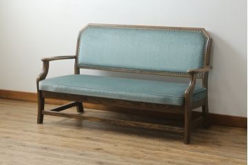中古　イギリスデザイン　ブライトン(Brighton)　格調高い英国スタイルの2人掛けソファ(二人掛けソファ、アームソファ、ラブソファ、2P)(R-064492)