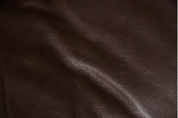 中古　EKORNES(エコーネス)　レノクラシック　本革(レザー)　オットマン付き　ストレスレスチェア(アームチェア、リクライニングチェア、椅子、一人掛けソファ、1Pソファ)(定価約44万円)(R-064495)