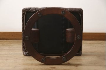 中古　EKORNES(エコーネス)　レノクラシック　本革(レザー)　オットマン付き　ストレスレスチェア(アームチェア、リクライニングチェア、椅子、一人掛けソファ、1Pソファ)(定価約44万円)(R-064495)