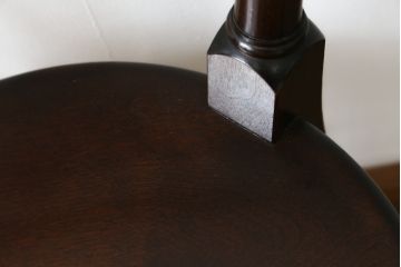 中古　美品　松本民芸家具　凝った装飾が素敵な南京小椅子(イス、板座チェア、ダイニングチェア)(R-064502)