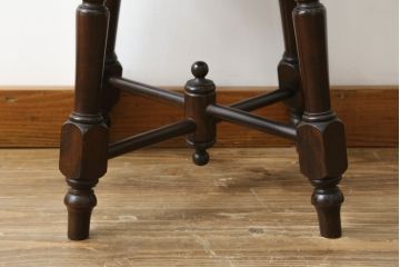 中古　美品　松本民芸家具　凝った装飾が素敵な南京小椅子(イス、板座チェア、ダイニングチェア)(R-064502)