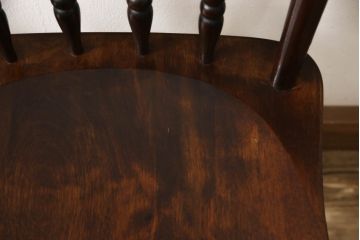 和製ビンテージ　松本民芸家具　希少品　86型スピンドルチェア　滑らかな質感と落ち着いた木色が魅力のウィンザーチェア(椅子、ダイニングチェア、板座チェア、ウインザーチェア、ヴィンテージ)(R-064503)