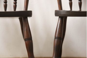 和製ビンテージ　松本民芸家具　希少品　86型スピンドルチェア　滑らかな質感と落ち着いた木色が魅力のウィンザーチェア(椅子、ダイニングチェア、板座チェア、ウインザーチェア、ヴィンテージ)(R-064503)