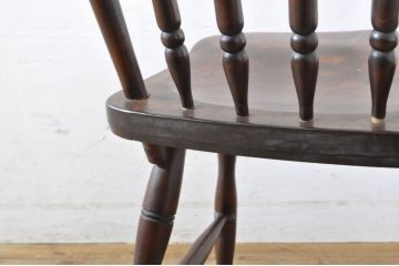 ジャンク品　和製ビンテージ　松本民芸家具　希少品　86型スピンドルチェア　滑らかな質感と落ち着いた木色が魅力のウィンザーチェア(椅子、ダイニングチェア、板座チェア、ウインザーチェア、ヴィンテージ)(R-064504)