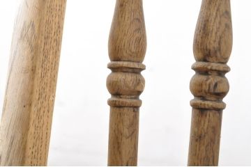 イギリスアンティーク　オーク材　木ぬくもりを感じる味わい深いボウバックウインザーチェア(ウィンザーチェア、板座チェア、ダイニングチェア、椅子、イス、英国)(R-064506)