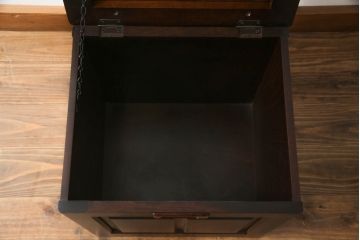 中古　北海道民芸家具　品のある佇まいが魅力のドレッサースツール(椅子、イス、収納付き)(R-064512)