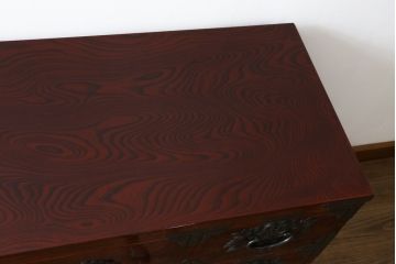 中古　美品　岩谷堂箪笥　丁寧な造りの手打ち金具が目を惹くサイドチェスト(サイドボード、和タンス、収納箪笥、引き出し、整理箪笥)(R-064517)