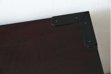 中古　美品　欅産業　木地呂塗り　漆塗り　迫力ある立派な金具が存在感を放つ仙台小箪笥(仙台箪笥、和タンス、収納たんす、引き出し、サイドチェスト)(定価約58万円)(R-064518)