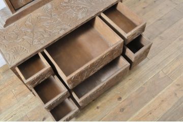 中古　美品　日光彫り　大振りな花の意匠が目を惹く鏡台(ミラー、姿見、ドレッサー、化粧台)(R-064521)