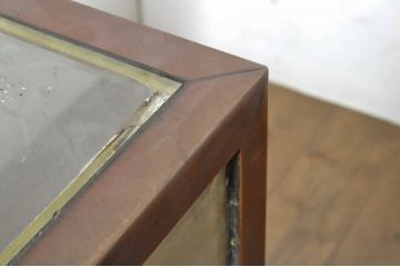 和製アンティーク　激レア　希少　銅製の扉が無骨でかっこいい横長卓上ガラスケース(ショーケース、飾り棚、陳列棚、店舗什器)(R-064524)