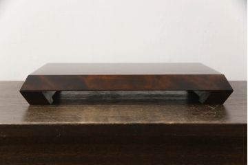 和製ビンテージ　希少な絶版品!!　北海道民芸家具　和洋どちらのお部屋にも取り入れやすい花台と皿立てのセット(飾り台、ディスプレイ雑貨、ヴィンテージ)(R-064540)