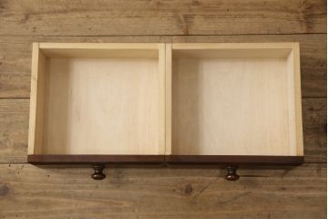 和製ビンテージ　北海道民芸家具　絶版品　シックな色合いと品のあるデザインが目を惹く本立て(ブックスタンド、小物収納、ヴィンテージ)(R-064544)