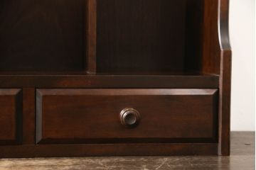 和製ビンテージ　北海道民芸家具　絶版品　シックな色合いと品のあるデザインが目を惹く本立て(ブックスタンド、小物収納、ヴィンテージ)(R-064544)