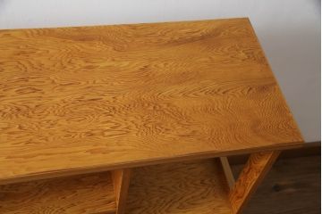 中古　美品　屋久杉　網代(あじろ)・透かし彫り　上品な和の雰囲気を高めてくれる茶棚(飾り棚、違い棚、戸棚、収納棚、サイドボード、網代民芸)(R-064550)