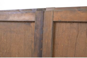 アンティーク建具　古い欅(ケヤキ)材の鏡板が趣を醸し出している小さな窓2枚セット(ガラス戸、引き戸)(R-064561)