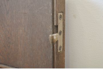 ビンテージ建具　永田良介商店　クラシカルな佇まいが上品な小扉4枚セット(両開きドア2対、窓、木製ドア、収納建具、ヴィンテージ)(R-064574)