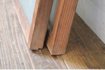 ビンテージ建具　両面ガラス入り　品のある雰囲気が魅力的なガラス欄間2枚セット(明り取り、明かり取り、ヴィンテージ)(R-064575)