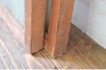 ビンテージ建具　両面ガラス入り　品のある雰囲気が魅力的なガラス欄間2枚セット(明り取り、明かり取り、ヴィンテージ)(R-064576)