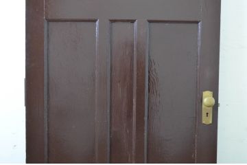 アンティーク建具　上手物!　古い洋館のしっかりとした造りが魅力のペイントドア1枚(扉、木製ドア)(R-064579)