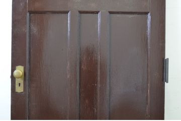 アンティーク建具　上手物!　古い洋館のしっかりとした造りが魅力のペイントドア1枚(扉、木製ドア)(R-064579)