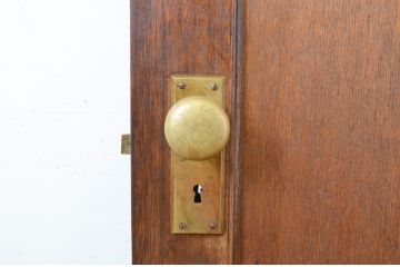 アンティーク建具　レトロな佇まいが魅力的な古い洋館のドア1枚(扉、木製ドア)(R-064581)