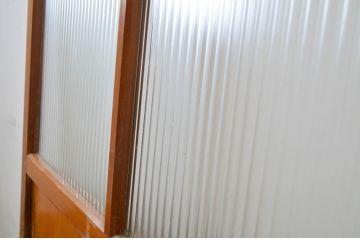 レトロ建具　昭和レトロな空間造りにおすすめのモールガラス入り引き戸1枚(ガラス戸)(R-064588)