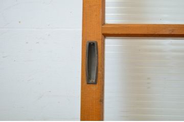 レトロ建具　昭和レトロ　どこか懐かしい雰囲気を感じるモールガラス入り引き戸1枚(ガラス戸)(R-064589)