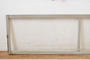 アンティーク建具　ペイント仕上げ限定　シンプルなデザインで取り入れやすい明かり取り2枚セット(ガラス欄間、明り取り)(R-064593)