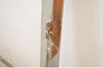 アンティーク建具　ペイント仕上げ限定　シンプルなデザインで取り入れやすい明かり取り2枚セット(ガラス欄間、明り取り)(R-064593)