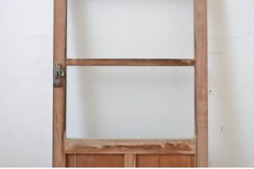 アンティーク建具　古い木味が趣を醸し出す小さな引き戸1枚(くぐり戸、潜戸、窓、ガラス戸)(R-064598)