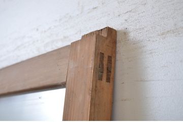 アンティーク建具　古い木味が懐かしい雰囲気漂うガラス戸1枚(引き戸)(R-064606)