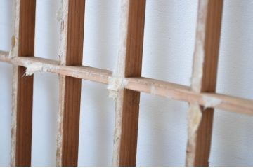 アンティーク建具　変わりデザインの障子入りガラス戸2枚セット(障子戸、引き戸、ガラス帯戸)(R-064609)