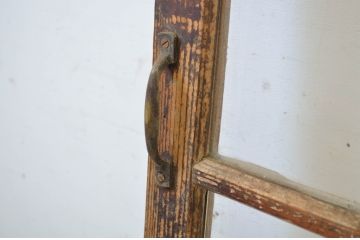 アンティーク建具　時代の流れを感じさせる横桟ガラス戸1枚(引き戸)(R-064611)