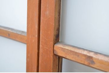 アンティーク建具　ペイント仕上げ限定　経年を感じる風合いが魅力の横桟ガラス戸4枚セット(引き戸)(R-064617)